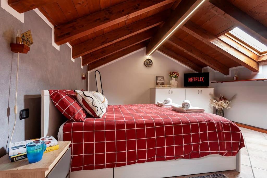 Apartmán Alex Haus Somma Lombardo Exteriér fotografie